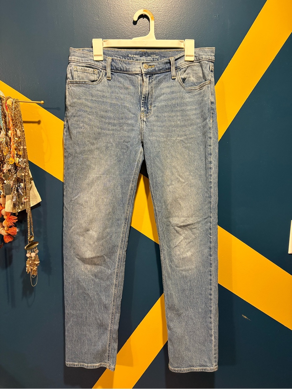 Old Navy Light Wash Mid-Rise Wow Boyfriend Fit Jeans EUC